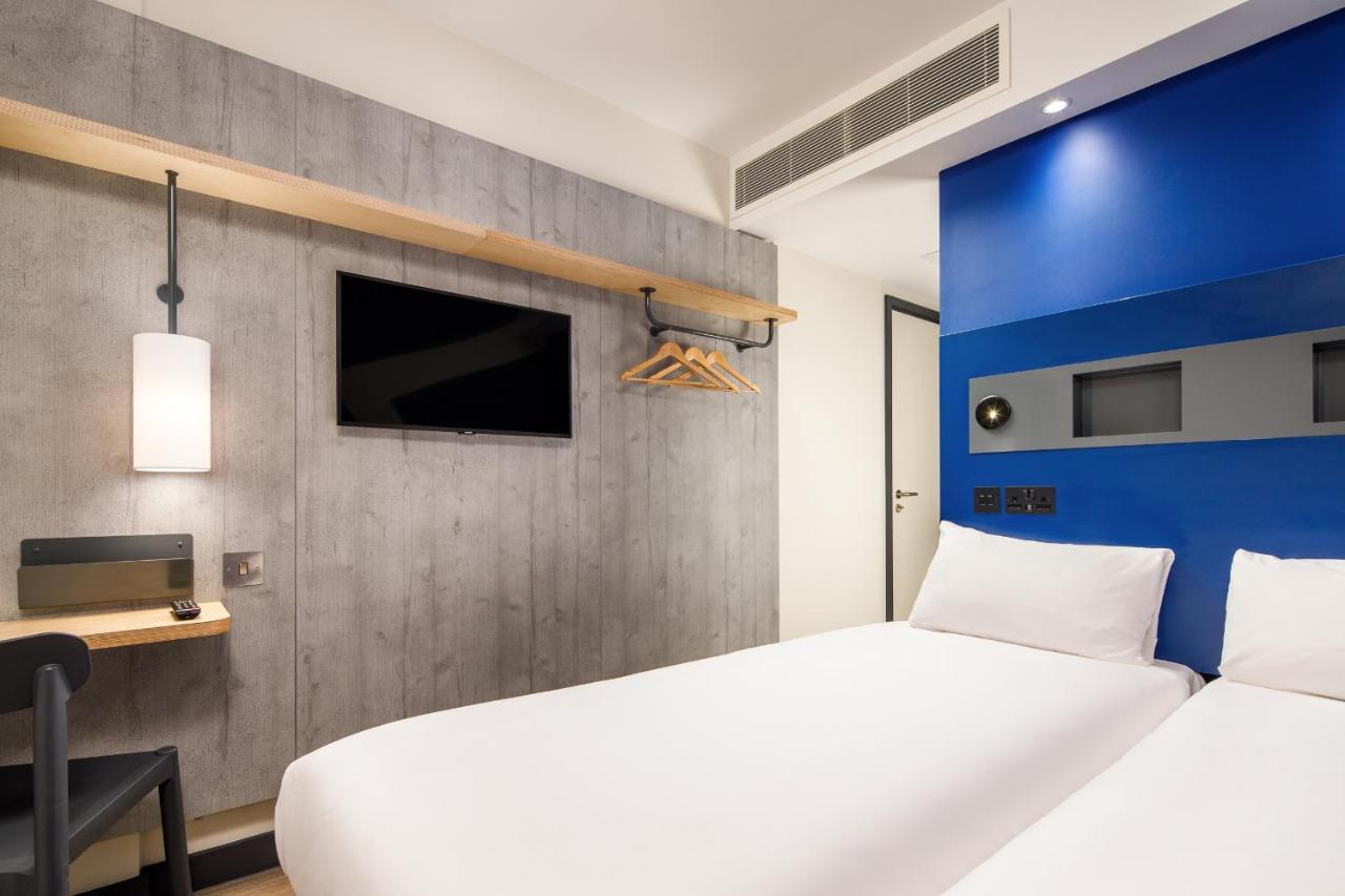 Ibis Budget Manchester Airport T2 هييل المظهر الخارجي الصورة