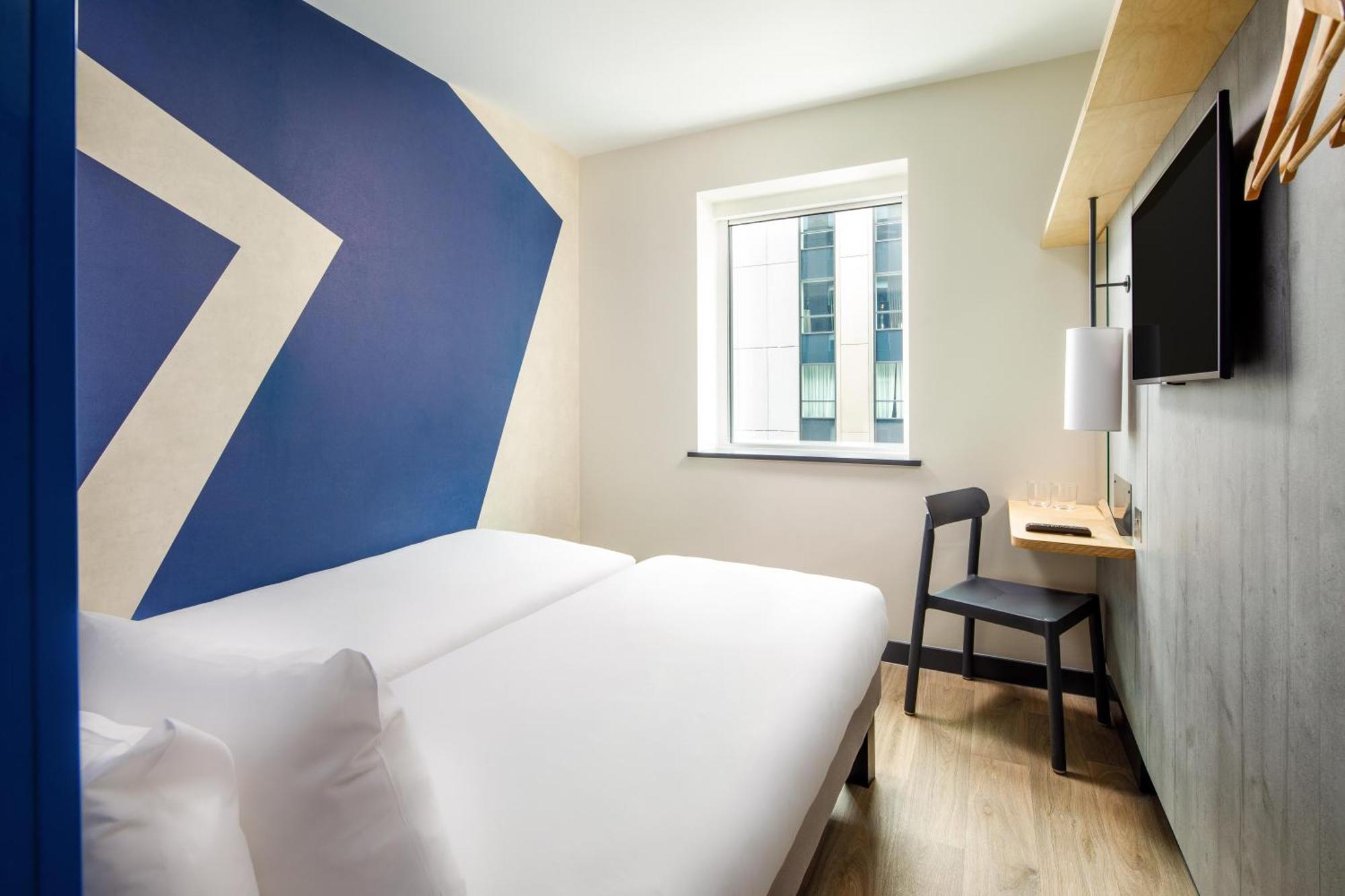 Ibis Budget Manchester Airport T2 هييل المظهر الخارجي الصورة